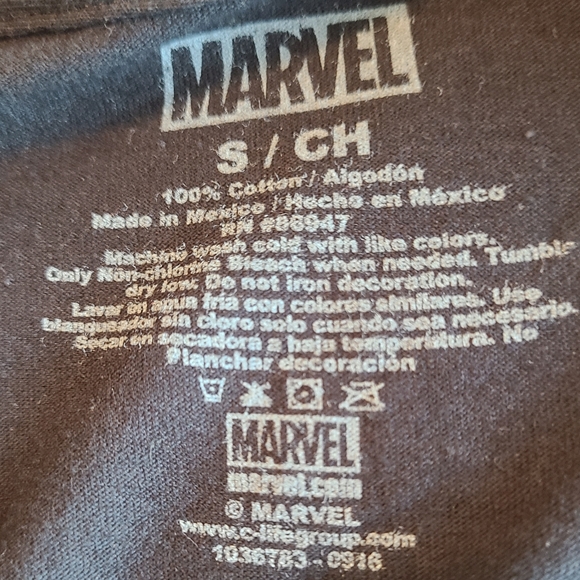 (158) Marvel's Deadpool Graphic T-Shirt,  Size: Small Color: Black - Picture 13 of 14